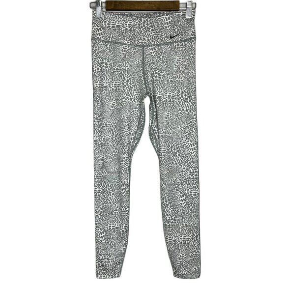 Nike Dri-Fit Women's 7/8 Leopard Print Athletic Leggings Size‎ Small - Picture 1 of 12